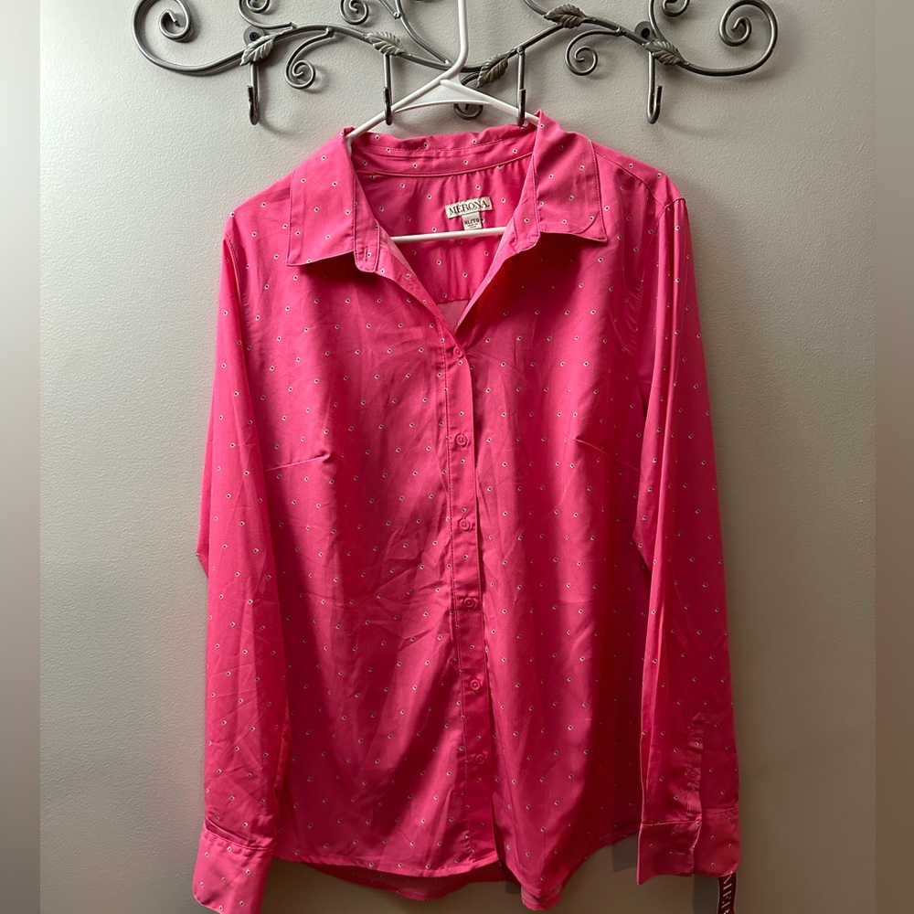 Like new Merona pink blouse / white and black dot design, long sleeve. Size XL
